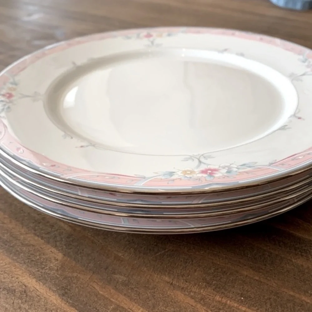 💙LENOX EMILY 4 Salad Plates